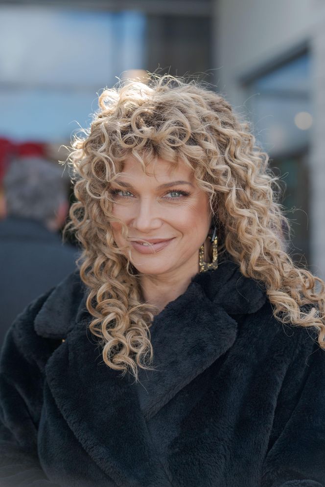 Przyjaciółki 25 sezon, odc. 302. Patrycja (Joanna Liszowska)