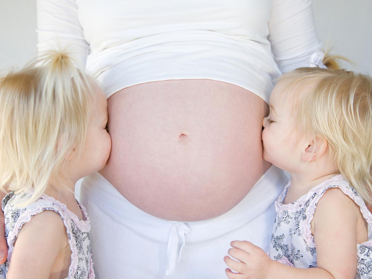 CIĄŻA MNOGA: bliźniaki i wieloraczki, czyli ciąża podwyższonego ryzyka