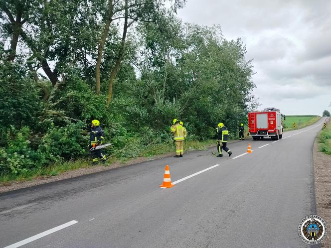 Wichury w Podlaskiem. Setki interwencji strażaków w całym regionie