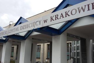 Kraków: Uniwersytecki Szpital Dziecięcy wstrzymuje przyjęcia i odwołuje zabiegi. Placówce grozi paraliż?