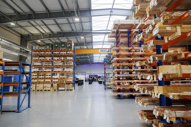 Nowe miejsca pracy w Małopolsce. Polska firma rozbudowała fabrykę za 50 milionów