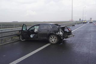 Wypadek na autostradzie w Mirocinie: Jedna osoba jest ranna [ZDJĘCIA]