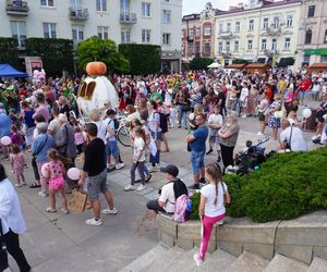 Święto Kielc 2025 w różnych odsłonach - z tańcem oraz na wodzie, są koncerty i atrakcje! 