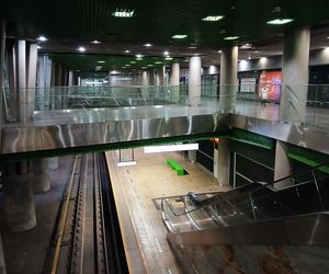 Peron 3. linii metra na stacji M2 Stadion Narodowy w Warszawie