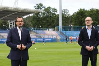 Premier Morawiecki z wizytą w piłkarskiej Akademii Lecha Poznań