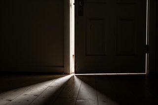 Ochrona kuratorów sądowych. Dlaczego wciąż wchodzą do akcji bez wsparcia?