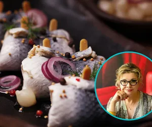 Świąteczny śledzik może być źródłem pasożytów. Lekarka ostrzega