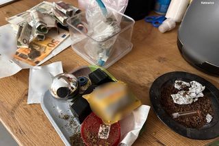 Katowice: pseudokibice aresztowani za udział w zorganizowanej grupie przestępczej handlującej narkotykami