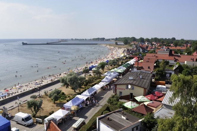 QUIZ. Wakacyjna geografia Polski. Czy wiesz, które z TYCH miast leżą na Helu?