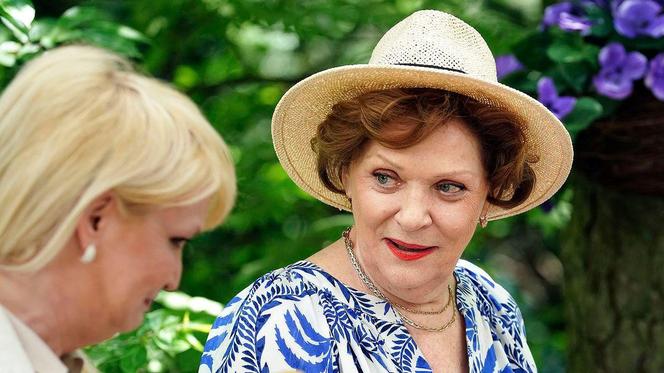 	Barwy szczęścia odc. 2922. Małgorzata (Adrianna Biedrzyńska), Józefina (Elżbieta Jarosik)