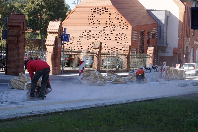 Prace na placu Kościeleckich w Bydgoszczy na ostatniej prostej! 