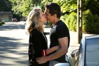 Barwy szczęścia Bożena (Marieta Żukowska) Adrian (Sambor Czarnota)