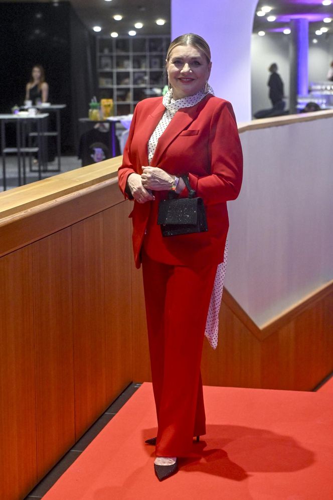 Małgorzata Ostrowska-Królikowska spotkała konia w supermarkecie. Wszystko nagrała!