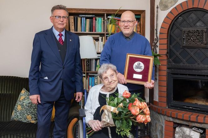 Z miłości do matematyki i ludzi! Pani Halina z Bydgoszczy świętuje stulecie