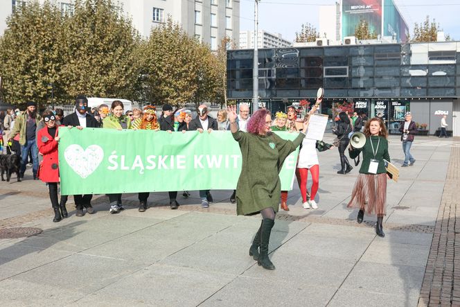 Ulicami Katowic przeszedł I Marsz Śląskiej Przyrody. Wydarzenie, jakiego jeszcze nie było