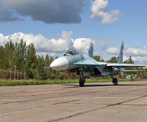 Samolot Su-27
