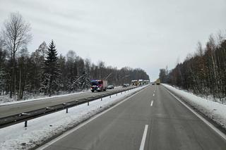 Dwie osobówki zderzyły się na autostradzie A4. Droga w kierunku Wrocławia zablokowana