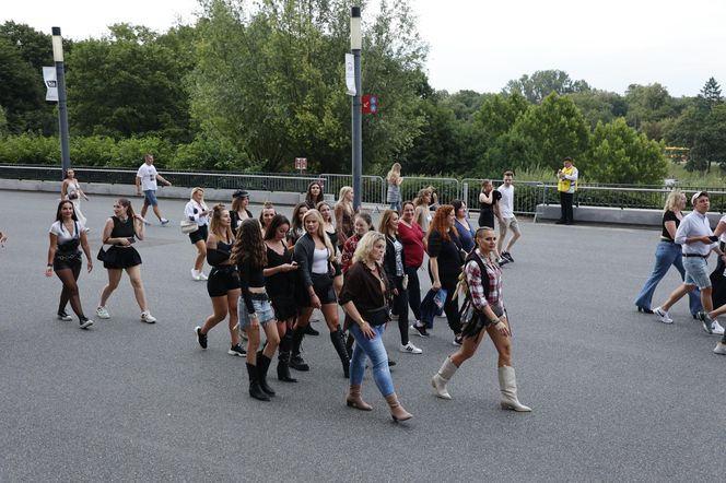 Koncert Jennifer Lopez w Warszawie (25.07.2025) - część pierwsza. Organizatorem koncertu jest Prestige MJM