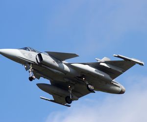 Chiński myśliwiec J-20