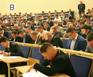 BHP na budowie - test na uprawnienia budowlane. Sprawdź swoją wiedzę