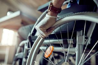  Niepełnosprawni stracą uprawnienia? Wypłaty pieniędzy zagrożone 