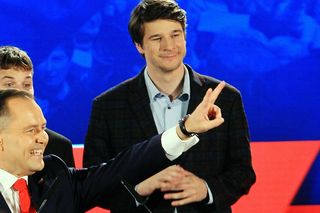 Daniel Nawrocki pokazał swoją partnerkę. Podobnie jak jego mama wcześnie urodziła dziecko