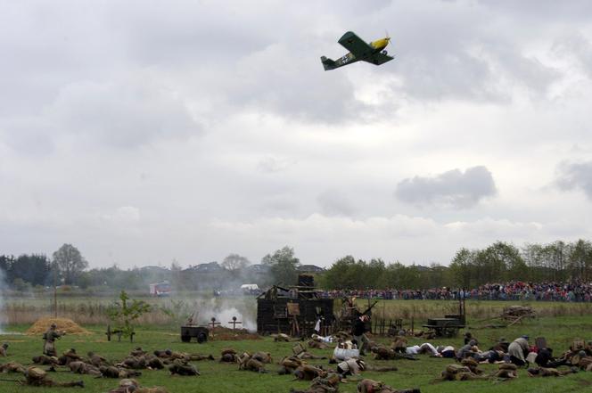 Rekonstrukcja bitwy pod Łomiankami 2015 [ZDJĘCIA]