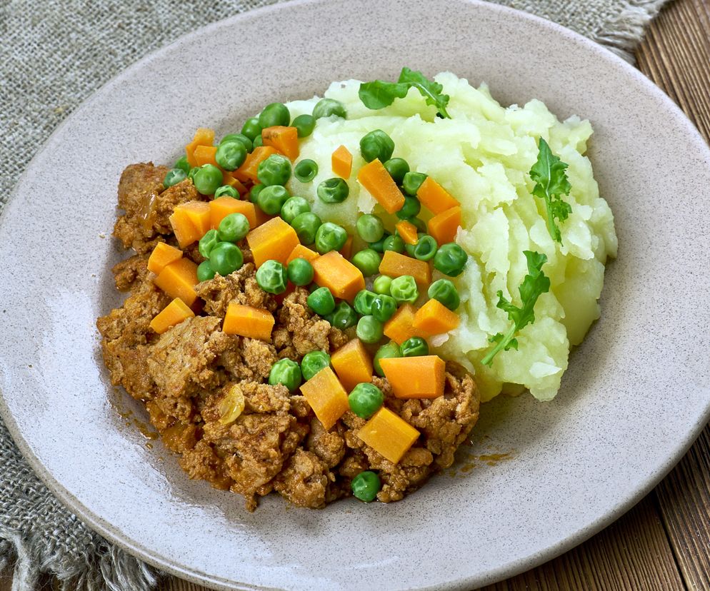 Klasyk PRL - sos z mielonego do tłuczonych ziemniaków