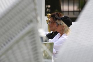 Ewa Kasprzyk pokazuje brzuszek jak młódka 