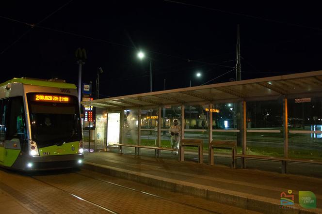 Dezynfekcja przystanków autobusowych w Olsztynie