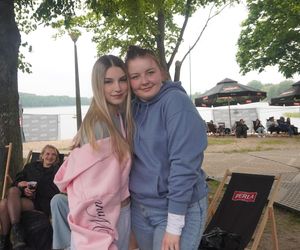 Kortowiada 2025. Koncerty na Plaży Kortowskiej przyciągnęły tłumy. Tak wyglądał drugi dzień imprezy!