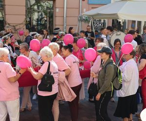 W centrum Lublina królował róż! Przez miasto przeszedł Marsz Różowej Wstążki