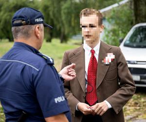 Chaos na Osiedlu Przyjaźń. Policja zatrzymała mieszkańca domku. „Wyciągnęli go siłą”