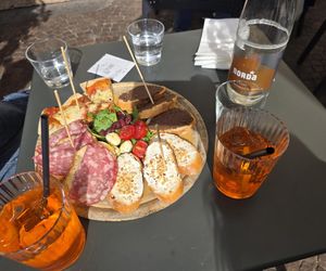 Tanio i ciepło. Gdzie latają rzeszowianie