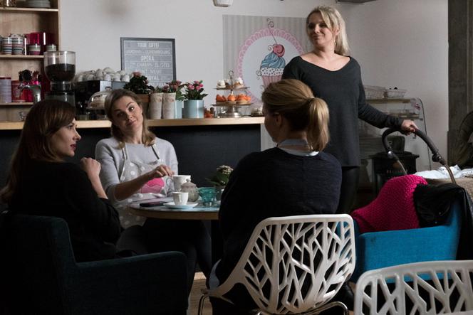 Przyjaciółki 7 sezon, Inga (Małgorzata Socha), Anka (Magdalena Stużyńska), Patrycja (Joanna Liszowska), Zuza (Anita Sokołowska)