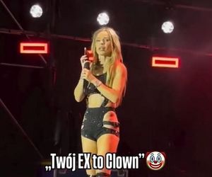 Doda zjechała Sławosza