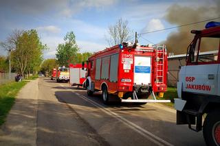 Ogromny pożar na składowisku odpadów w powiecie mińskim