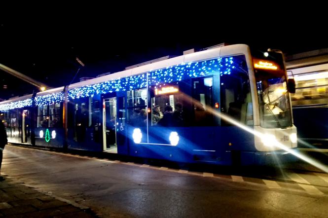 Rozśpiewany tramwaj rozpocznie kurs o 15.00