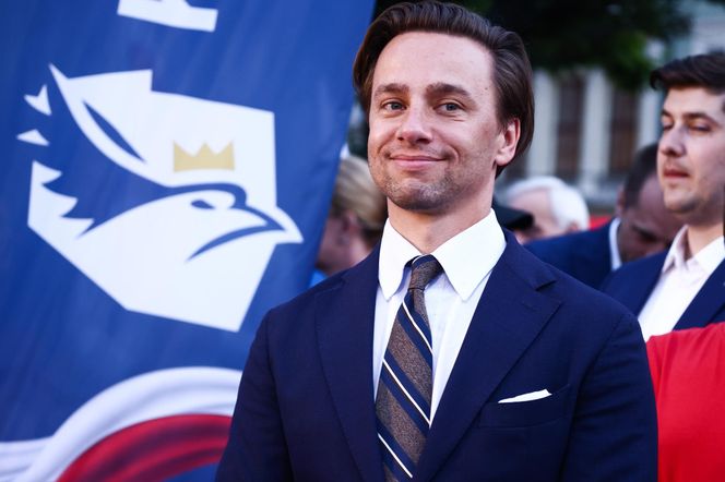 Trudna droga do koalicji PiS z Konfederacją. Bosak komentuje apel Czarnka: Jest niewiarygodny