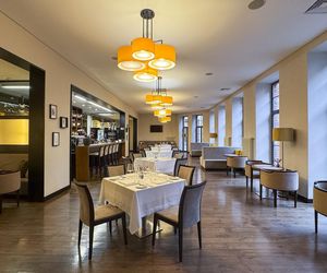 Polacy mieszkają jak królowie