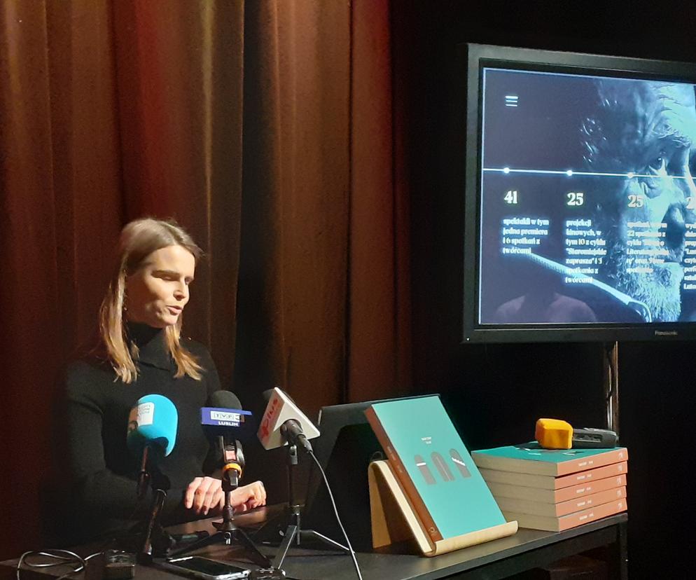 Karolina Rozwód - dyrektor Teatru Starego podsumowała jubileuszowe wydarzenia z 2022 roku