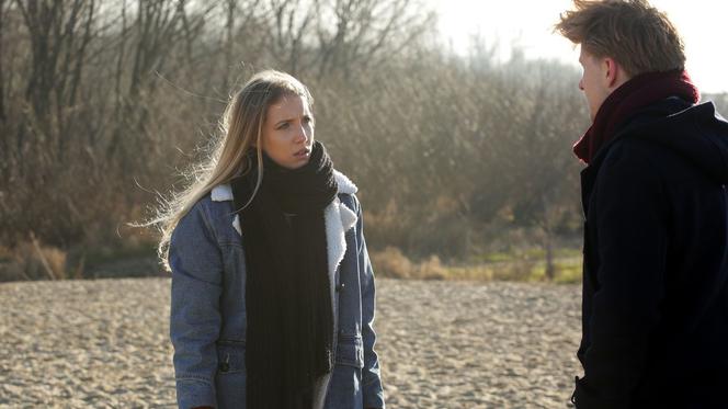 	M jak miłość, odc. 1512. Łukasz (Jakub Józefowicz), Aga (Ina Sobala)