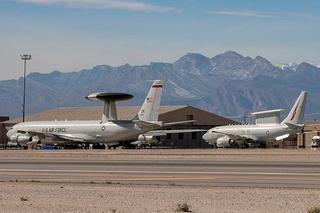 Amerykański E-3 Sentry i australijski E-7 Wedgetail