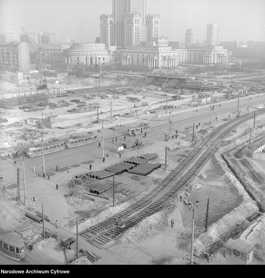 Budowa dworca Warszawa Centralna na początku lat 70.