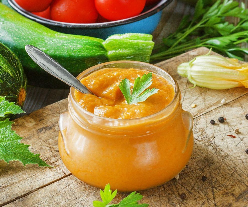 Pasta kanapkowa szybka jak błyskawica. Wystarczą 2 warzywa i 10 minut 