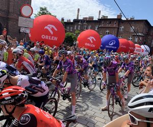 Tour de Pologne 2025. Start w Katowicach Nikiszowcu