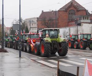 Protest rolników w Olsztynie 21 lutego. Co dzieje się w centrum?