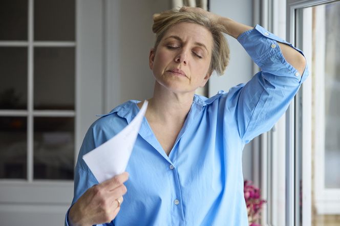 Menopauza bez tabu. Czy warto stosować terapię hormonalną?