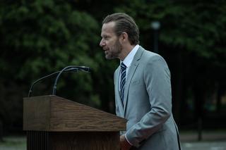 Wotum nieufności, odc. 1. Adam Chronowski (Grzegorz Małecki)