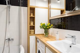 Przechowywanie w małej łazience. Inspiracje